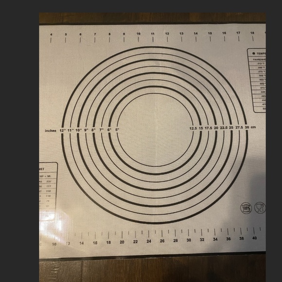 Silicone Baking Mat, Rolling Dough Pad Non-Slip Crease-Resistant Non-Stick - Picture 4 of 4